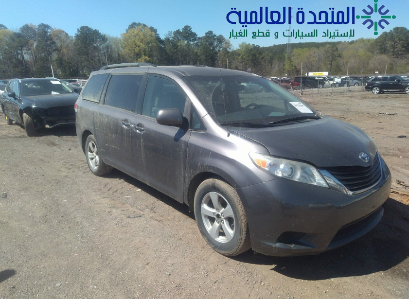 تويوتا سيينا 2011